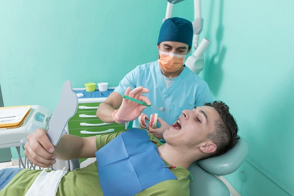 General Dentistry Repair Options For A Cracked Tooth