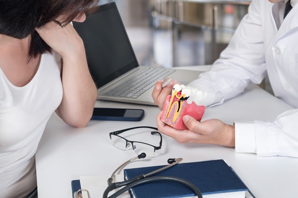 How To Reduce The Risk Of Dry Socket After A Tooth Extraction